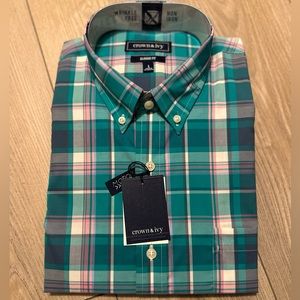 Crown & Ivy Buttondown